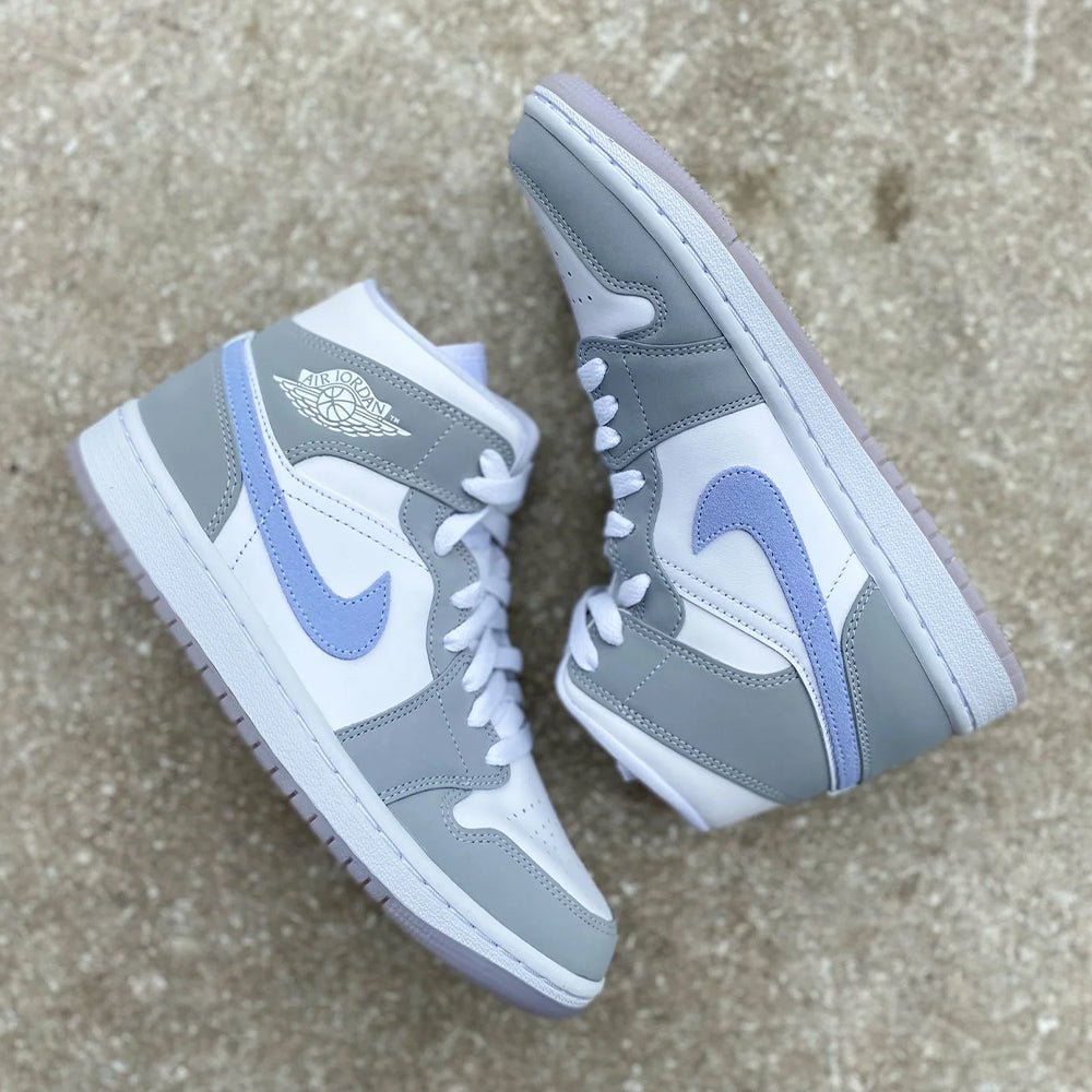 Air Jordan 1 Mid Wolf Grey