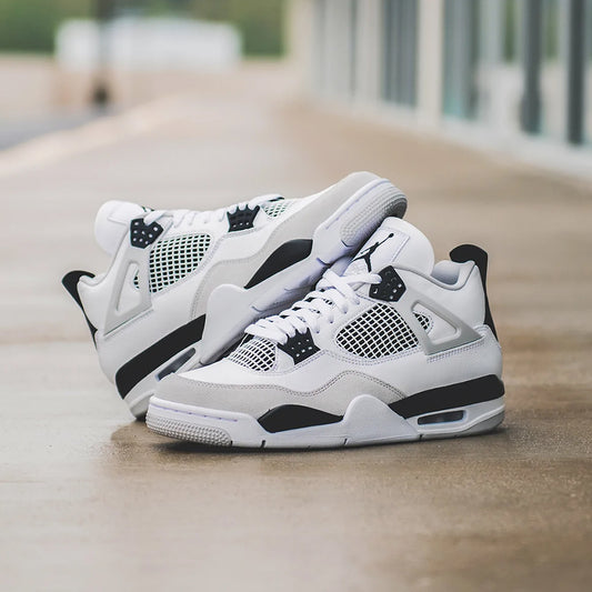 Air Jordan 4 Retro Military Black
