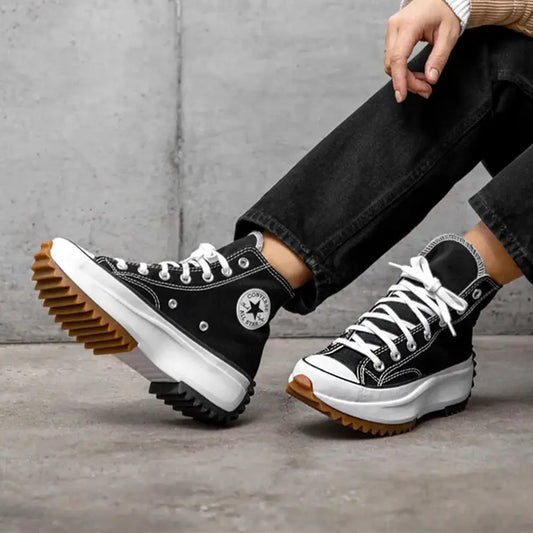 Converse All Star x Chuck Taylor Black Lift Hi