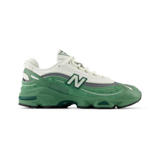 New Balance 1000 Green