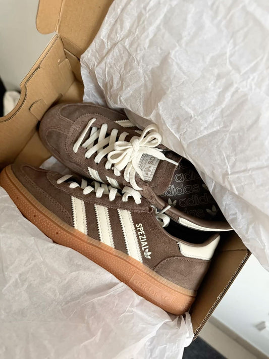 Handball Spezial Brown