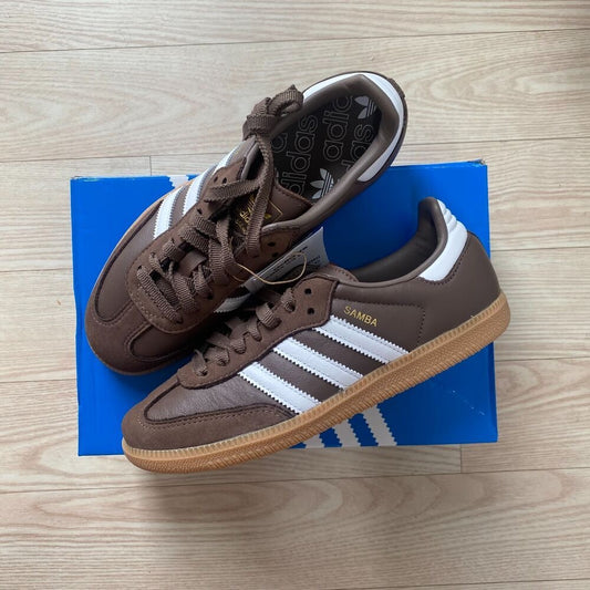 Samba Brown/White