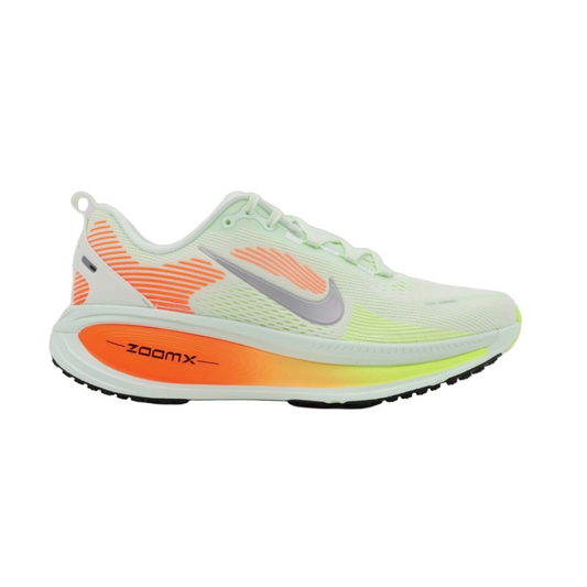 Nike Vomero 18 Hyper Crimson