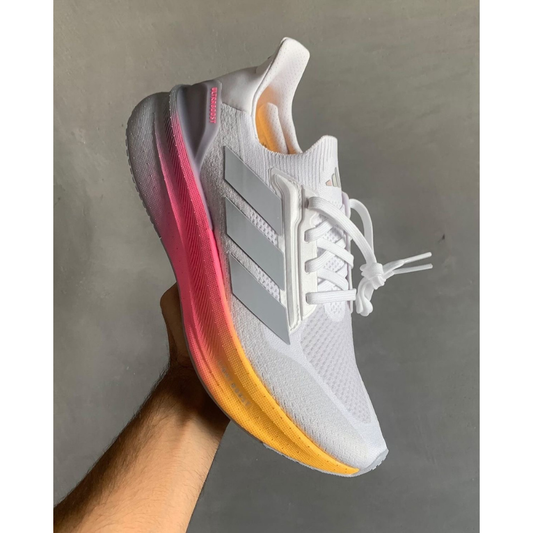 Adidas Ultraboost 5